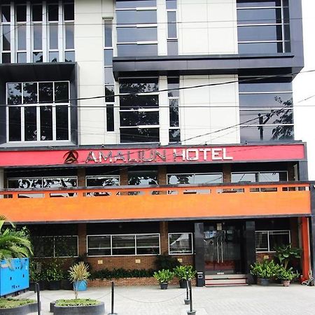 Amaliun Hotel Medan Eksteriør billede
