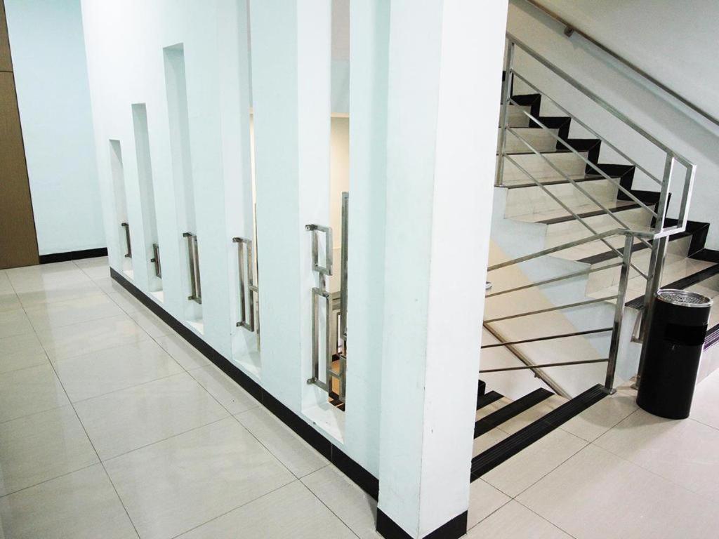 Amaliun Hotel Medan Eksteriør billede