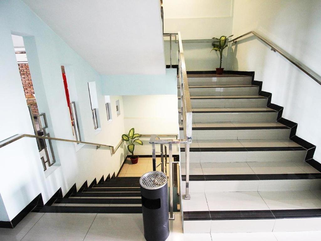 Amaliun Hotel Medan Eksteriør billede