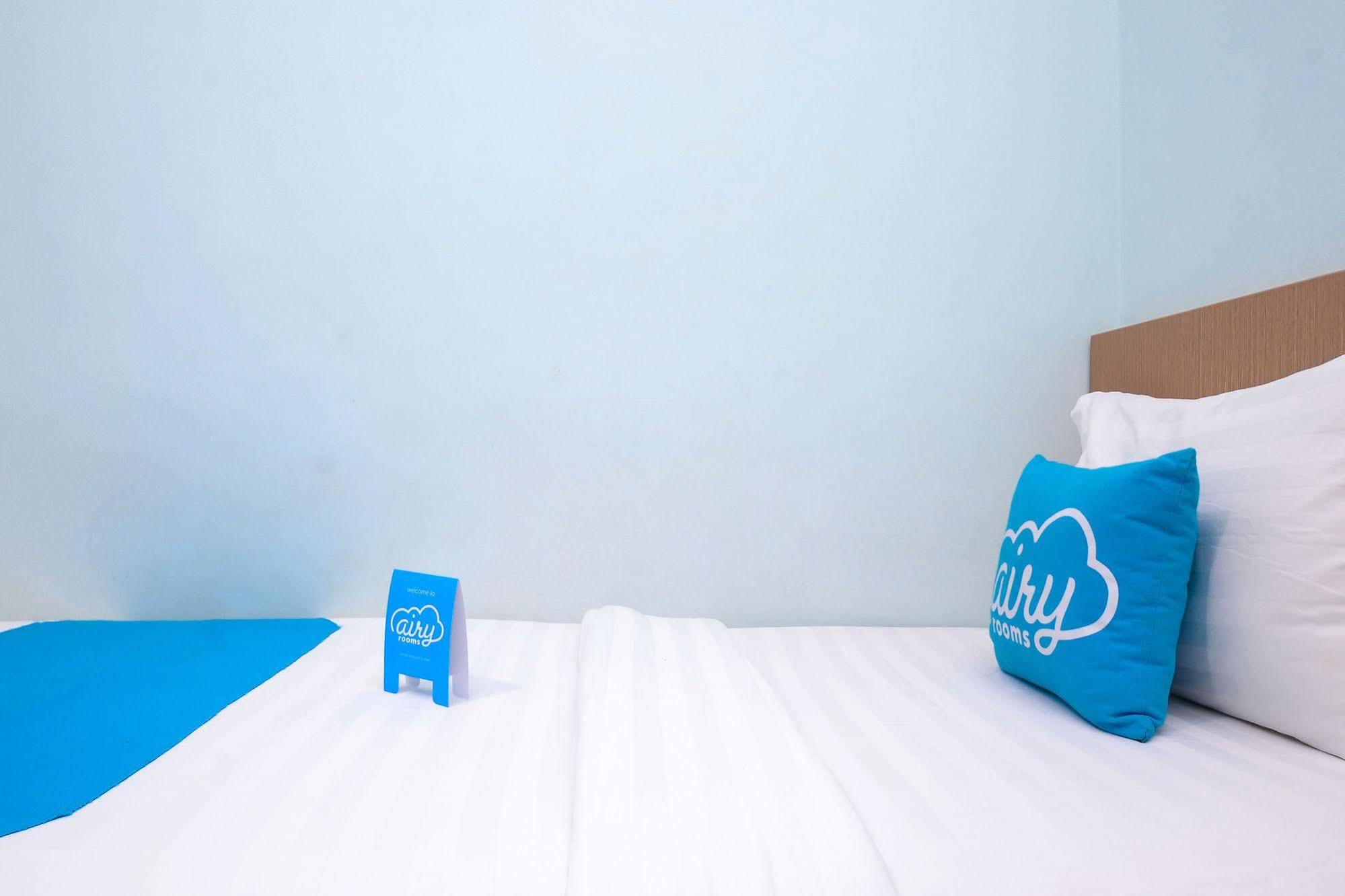 Amaliun Hotel Medan Eksteriør billede