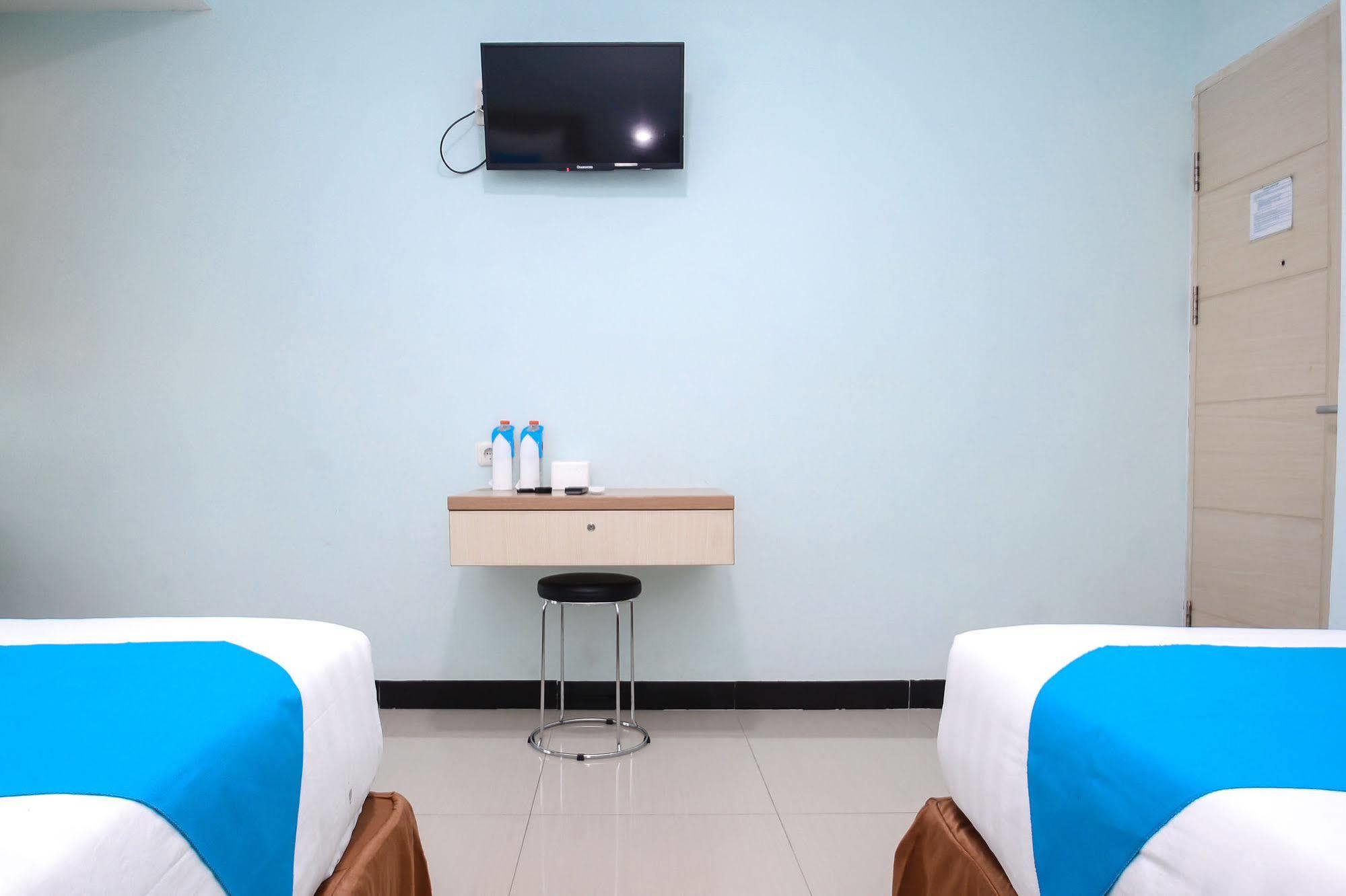 Amaliun Hotel Medan Eksteriør billede